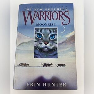 3/$15 WARRIORS: Moonrise. Book 2 in the New Phophecy Series
